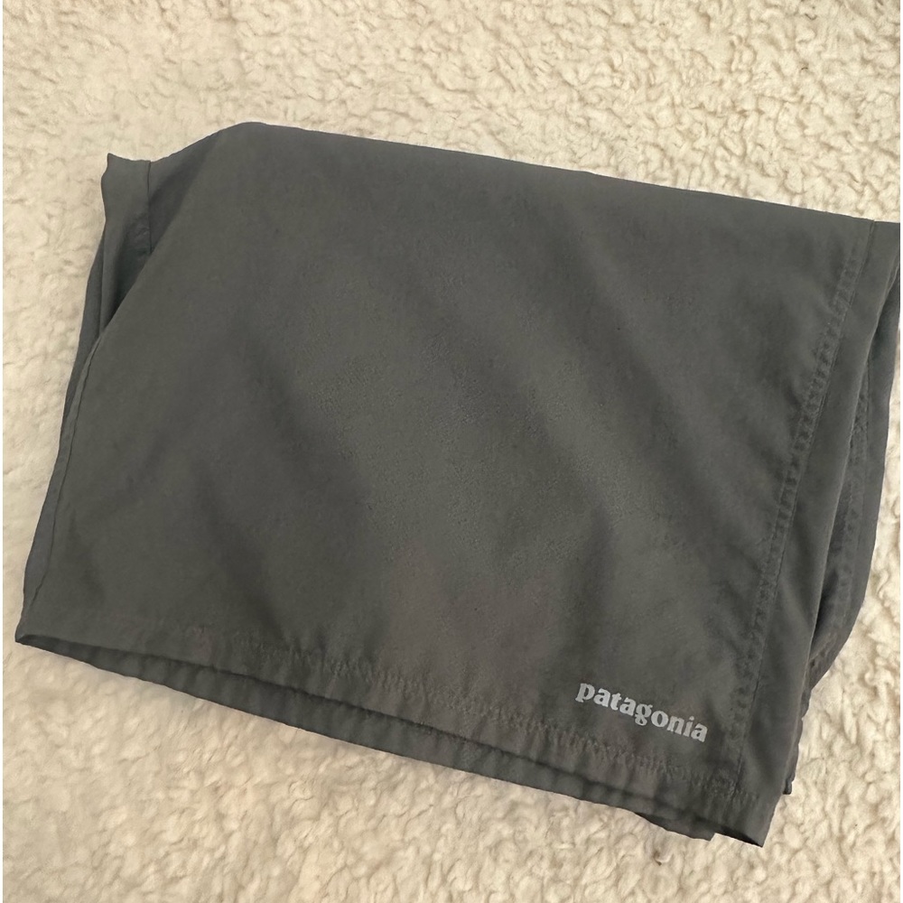 Men’s Patagonia drawstring shorts